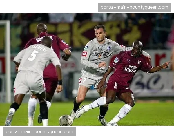 梅斯0-0战平南特，保级形势依然严峻